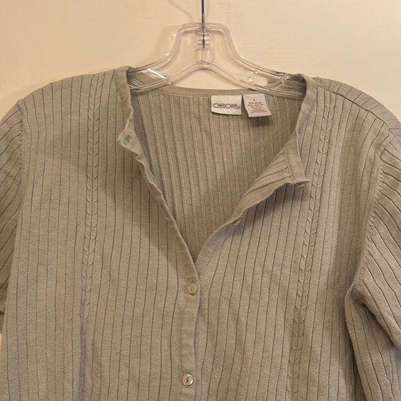 Women’s green short sleeve cardigan - Picture 2 of 5